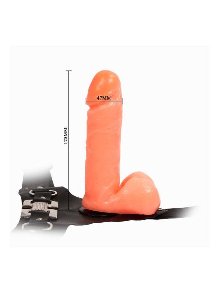 Majtki z klamrą z odczepianym gumowym dildo 17,5cm - 6